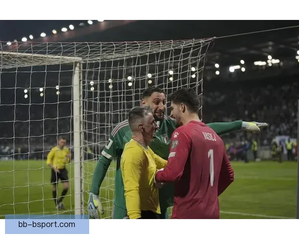 乌拉圭U20决赛上演绝杀以1比0战胜意大利捧起世界杯冠军奖杯 乌拉圭U20决赛上演绝杀以1比0战胜意大利捧起世界杯冠军奖杯