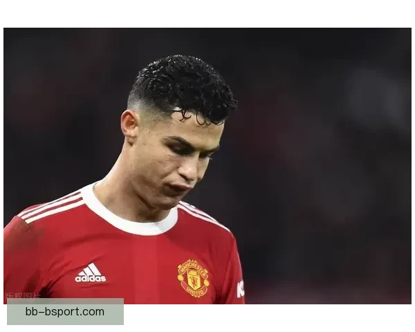 胡梅尔斯罗马首秀不幸自摆乌龙引发球迷热议和媒体关注
