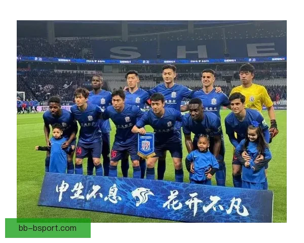 路易斯领衔申花锋线火力全开助力球队冲击联赛荣誉 路易斯领衔申花锋线火力全开助力球队冲击联赛荣誉